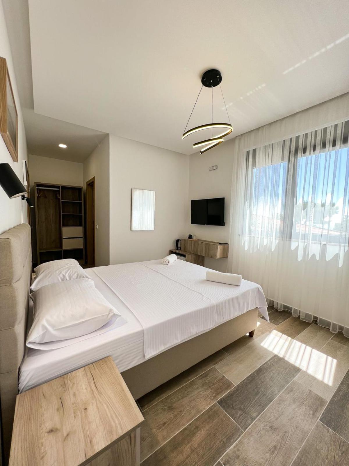 Square Residence Ulcinj Ngoại thất bức ảnh
