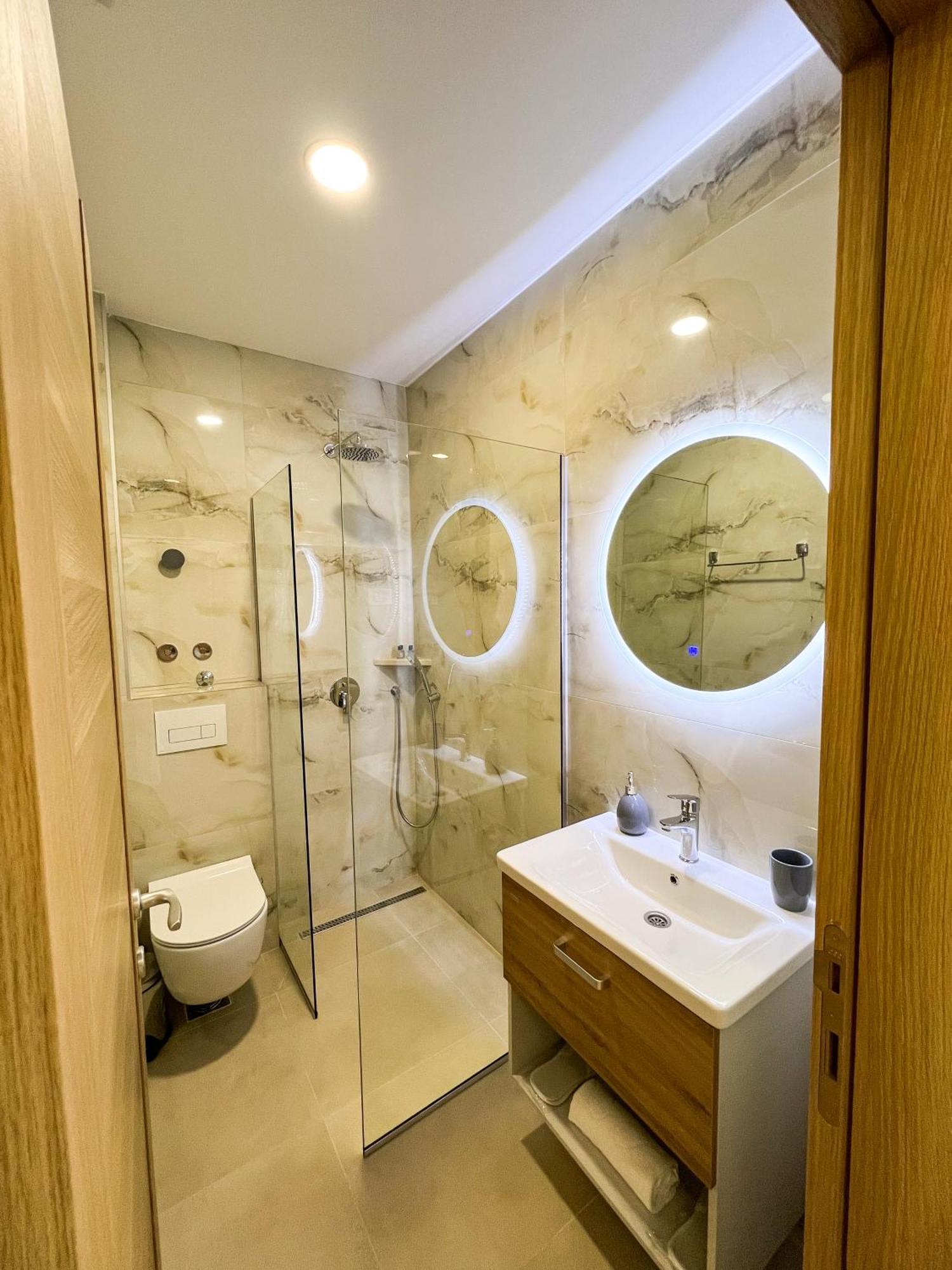 Square Residence Ulcinj Ngoại thất bức ảnh